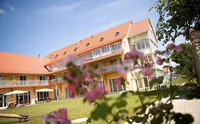 Jufa Hotel Noerdlingen